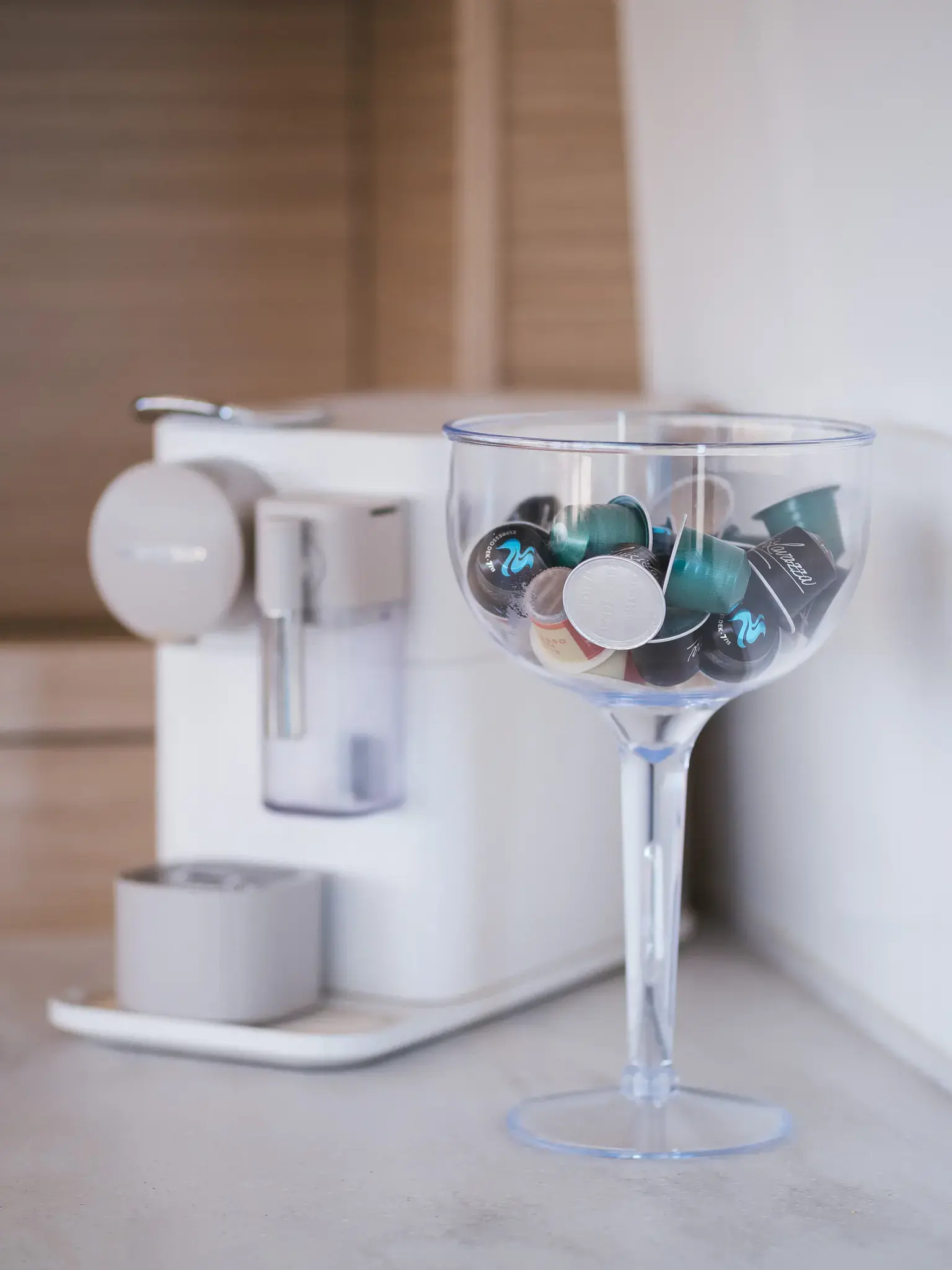 CATWALK thumbnail 12