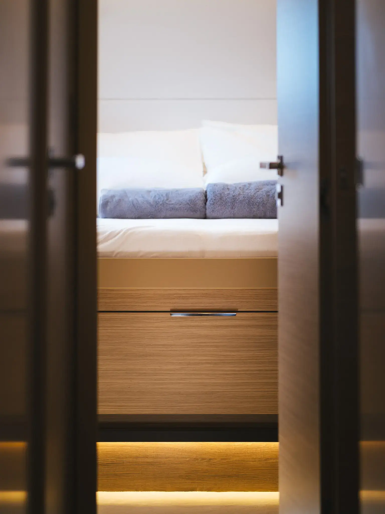 CATWALK thumbnail 15