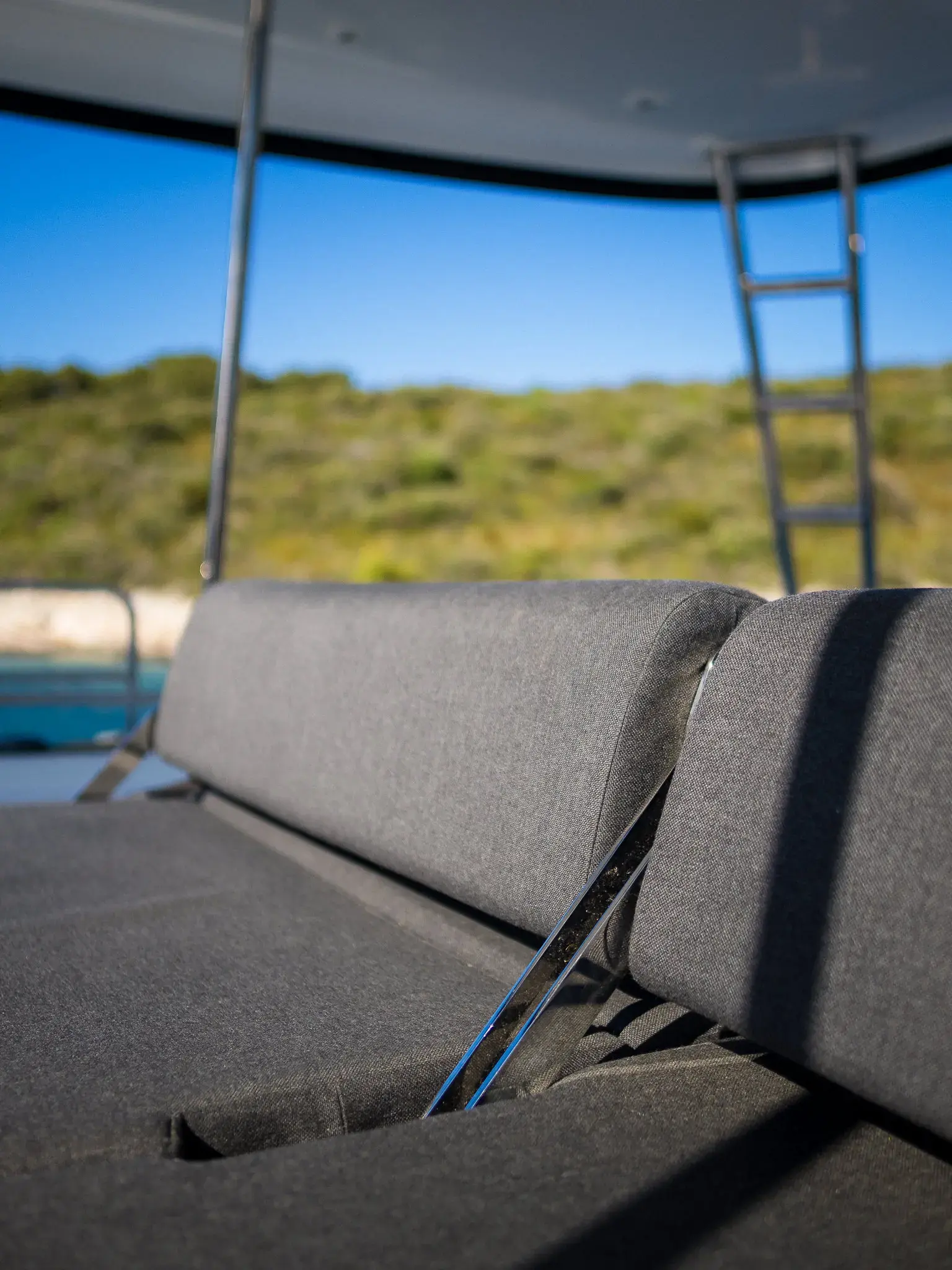 CATWALK thumbnail 48