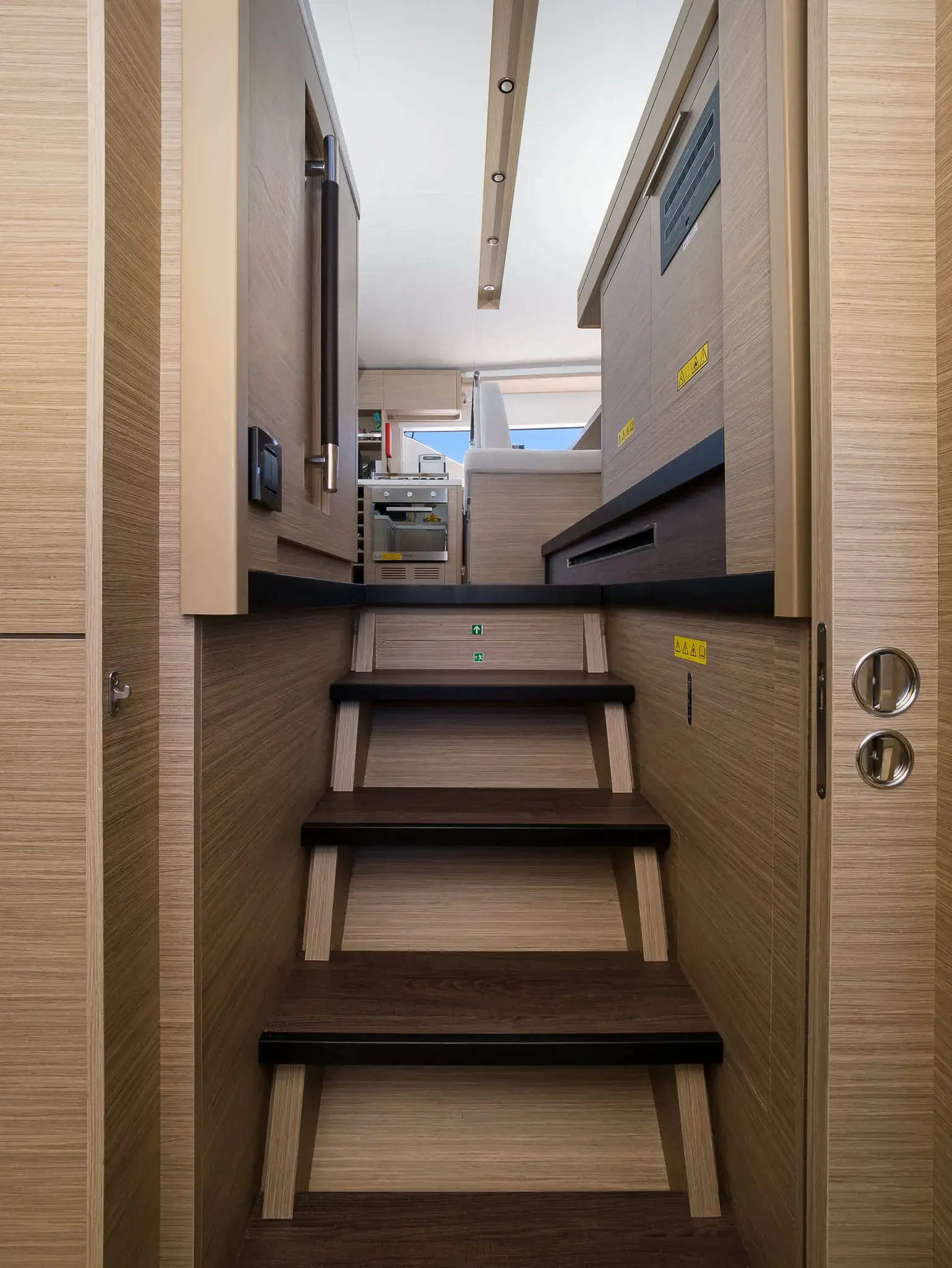 CATWALK thumbnail 89