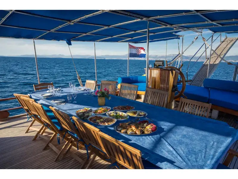 Atalanta thumbnail 21