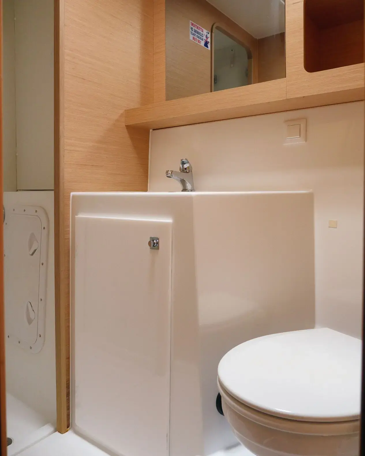 GALAPAGOS thumbnail 6