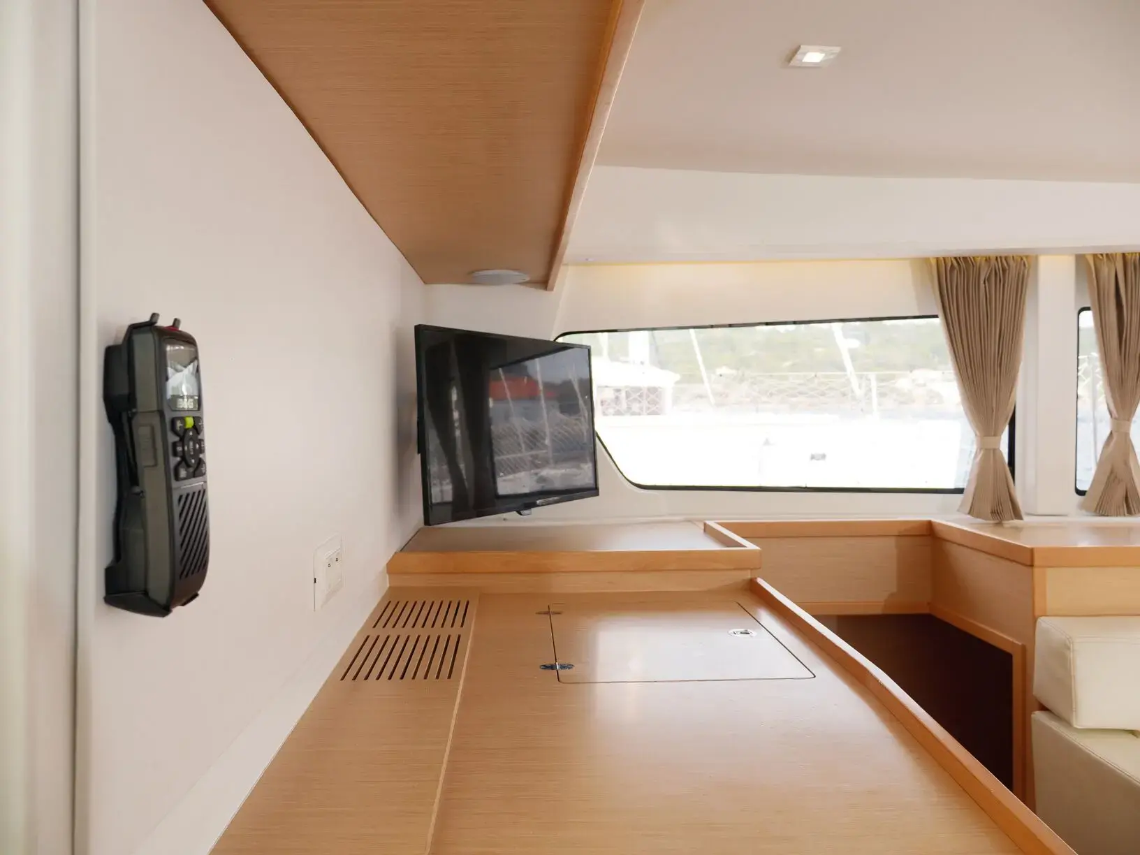 GALAPAGOS thumbnail 10