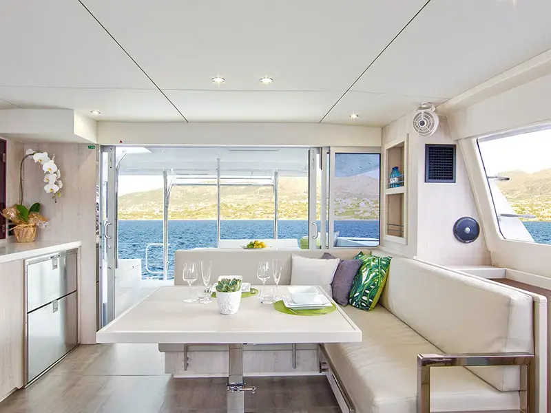 Moorings 4000/3 Club thumbnail 3