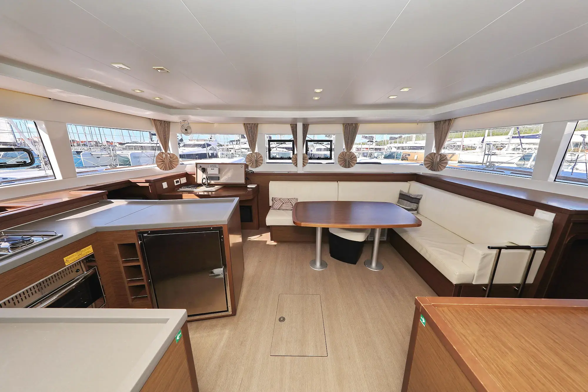 MUST HAVE thumbnail 4