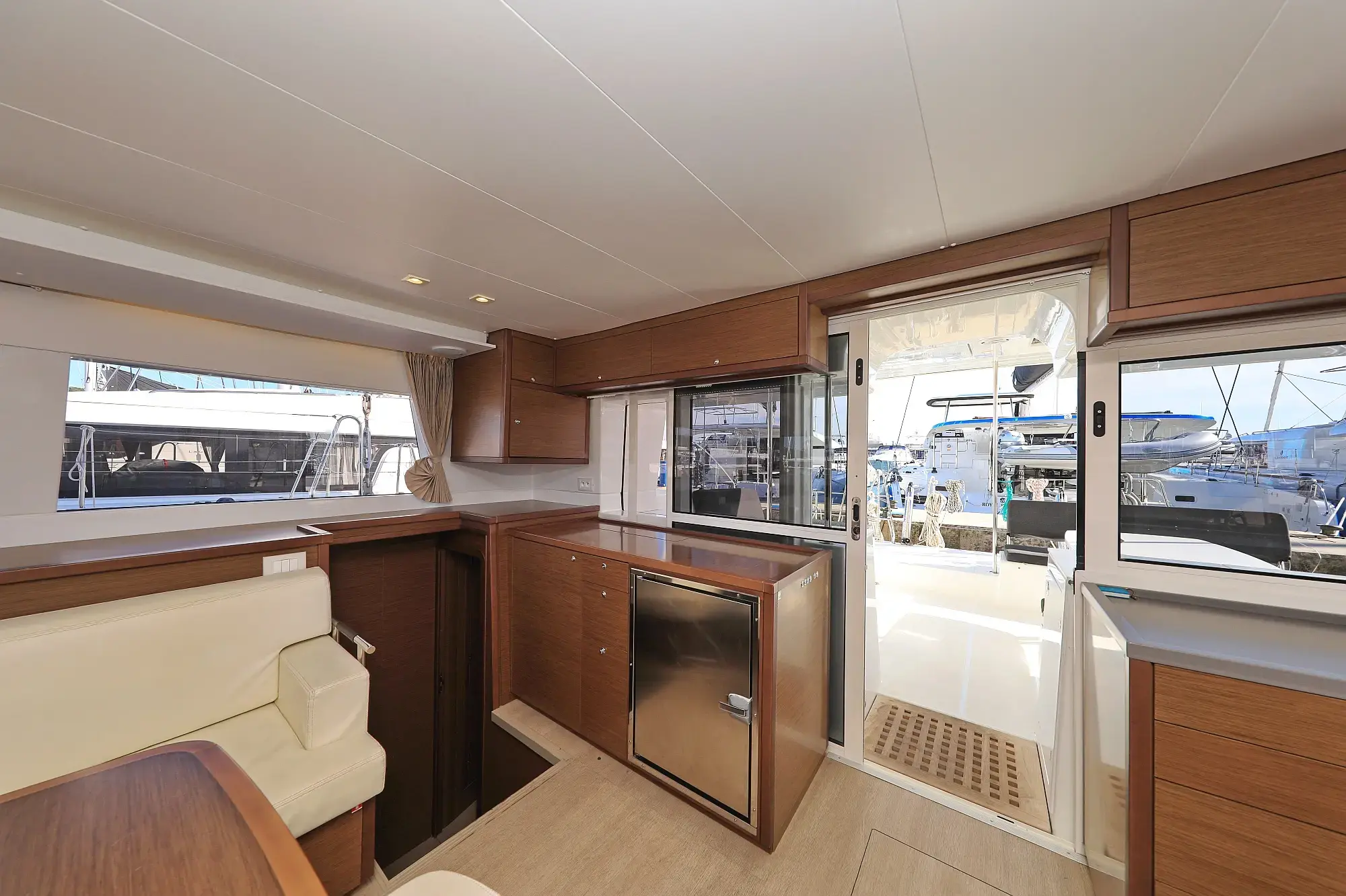 MUST HAVE thumbnail 6