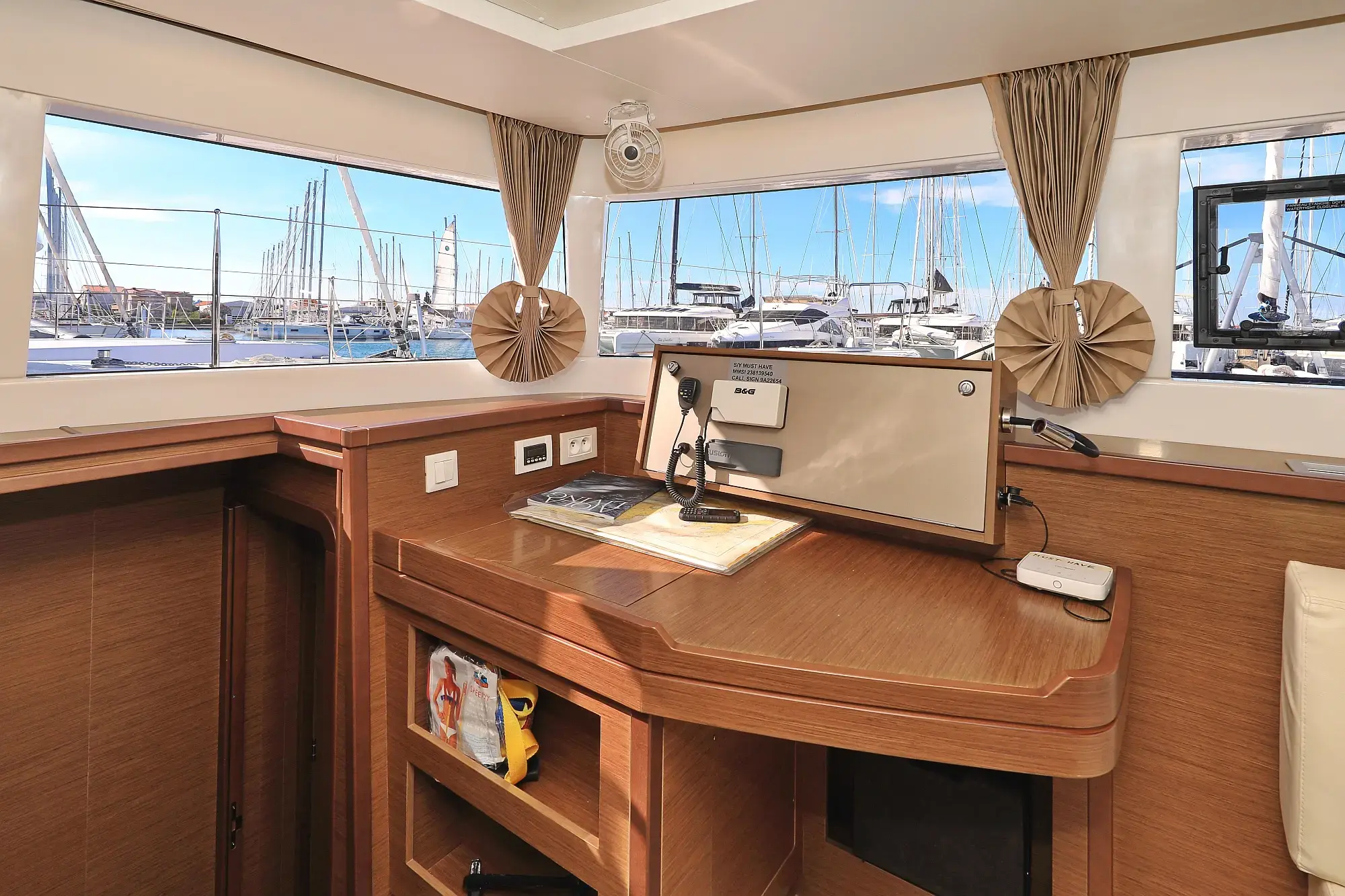 MUST HAVE thumbnail 11