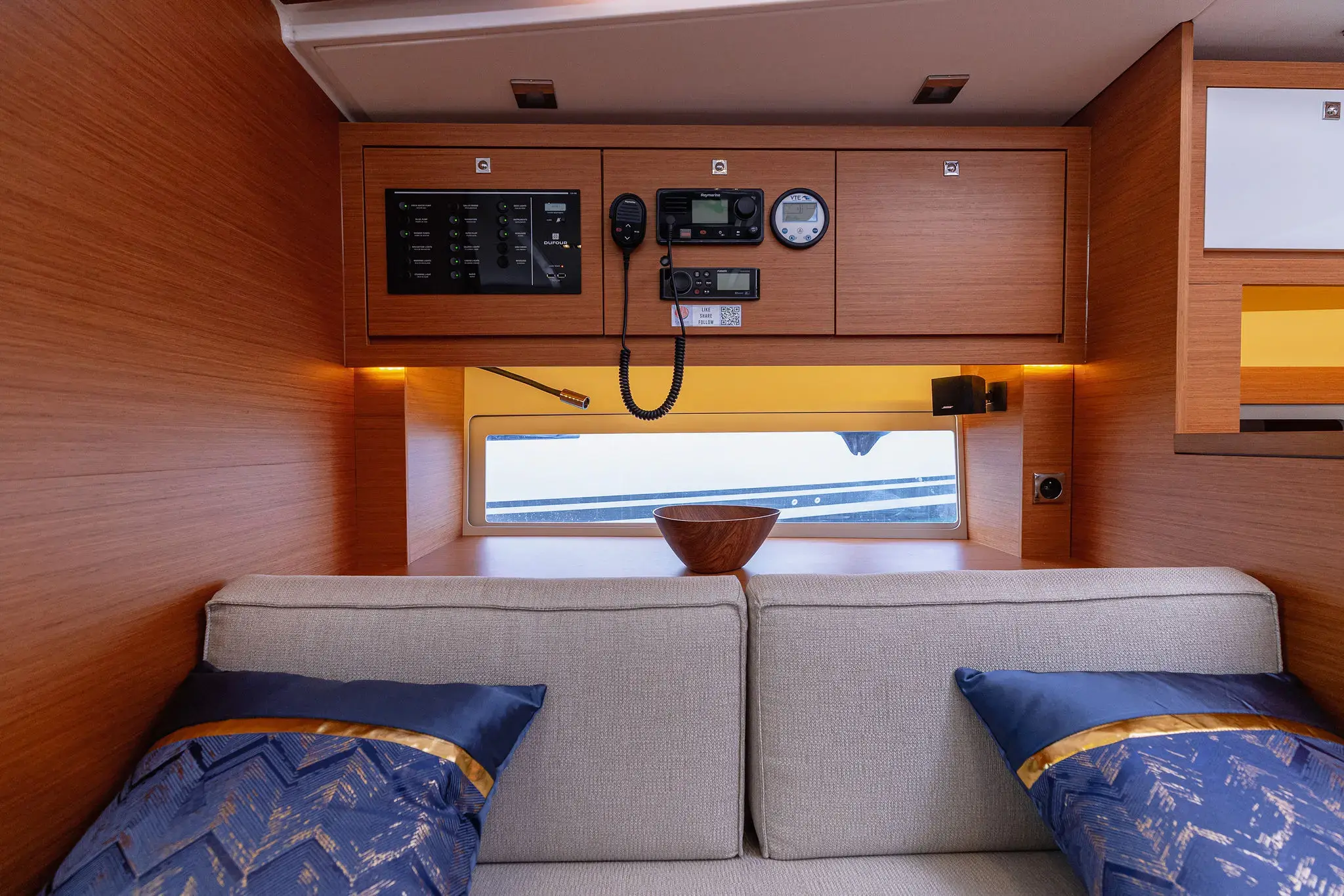 Angelique (WED-WED) thumbnail 10