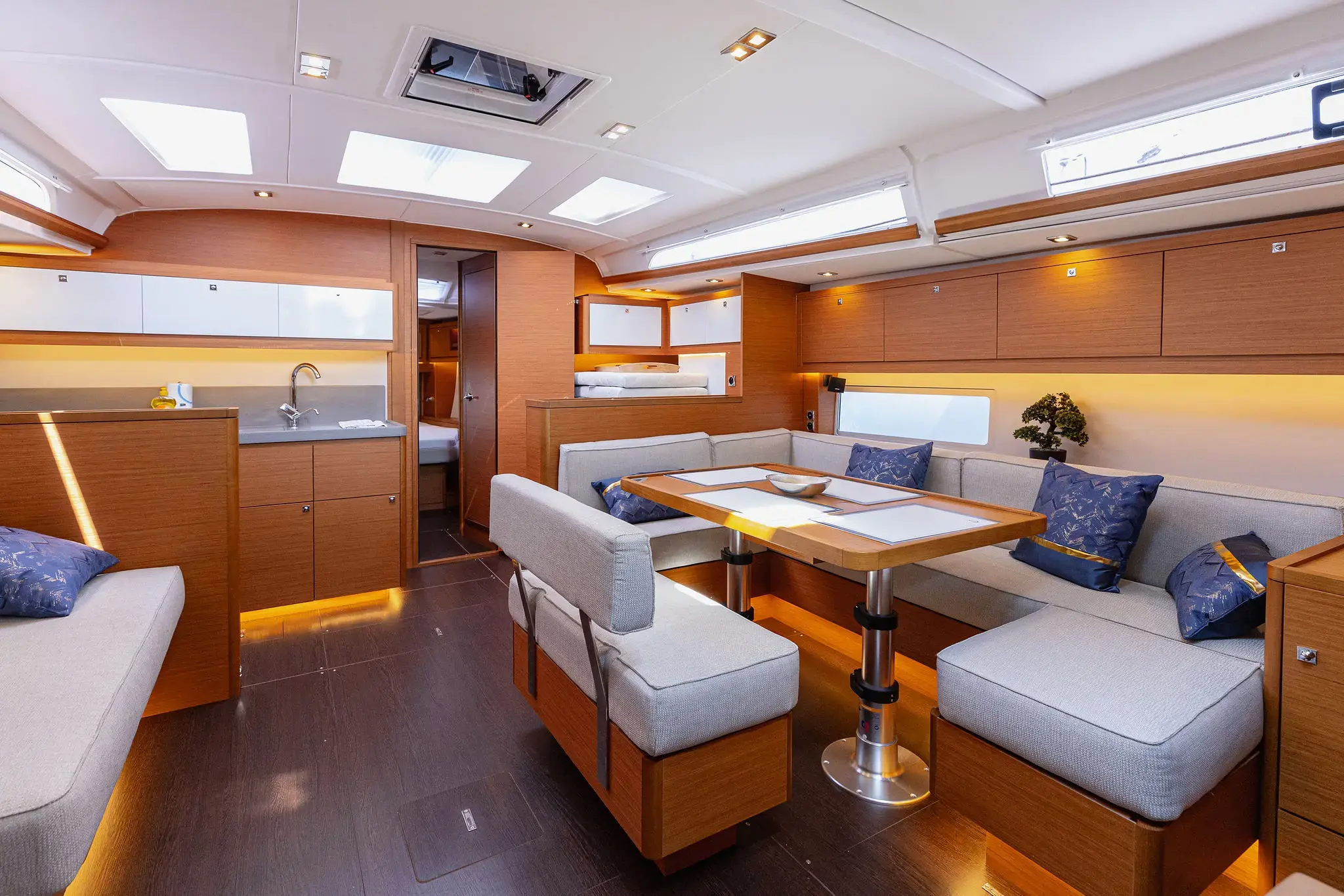 Angelique (WED-WED) thumbnail 28