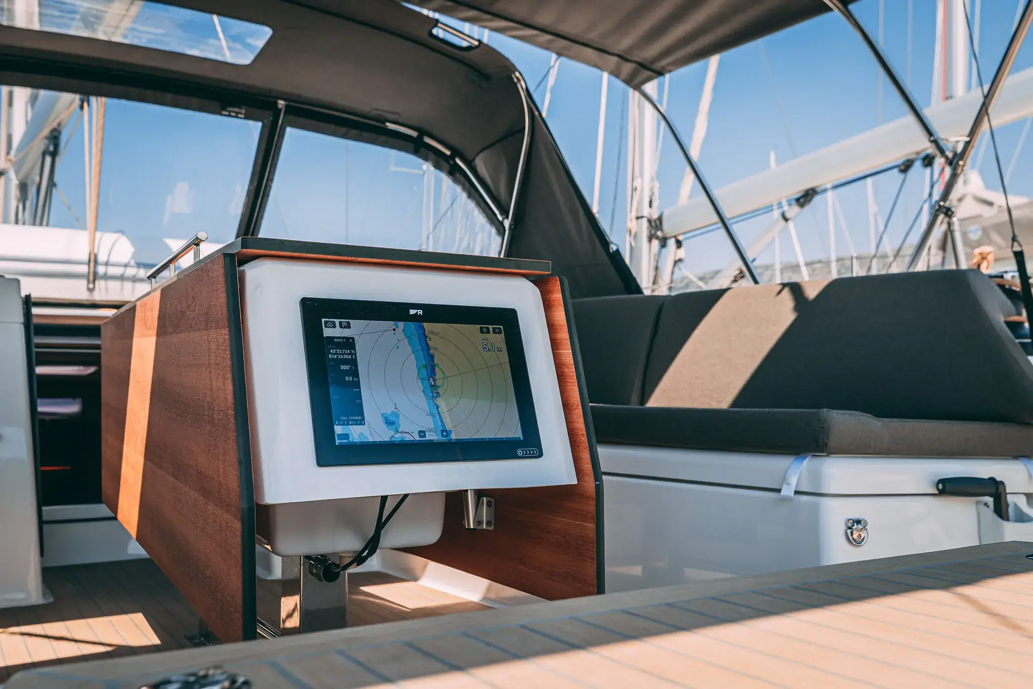 Angelique (WED-WED) thumbnail 42