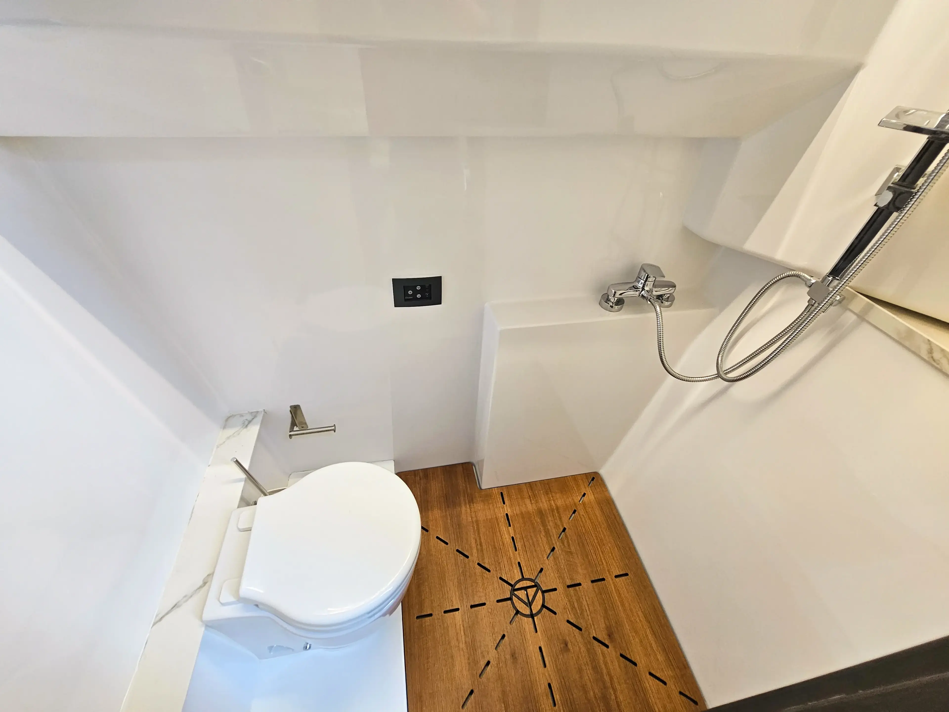 LASTOVO thumbnail 13