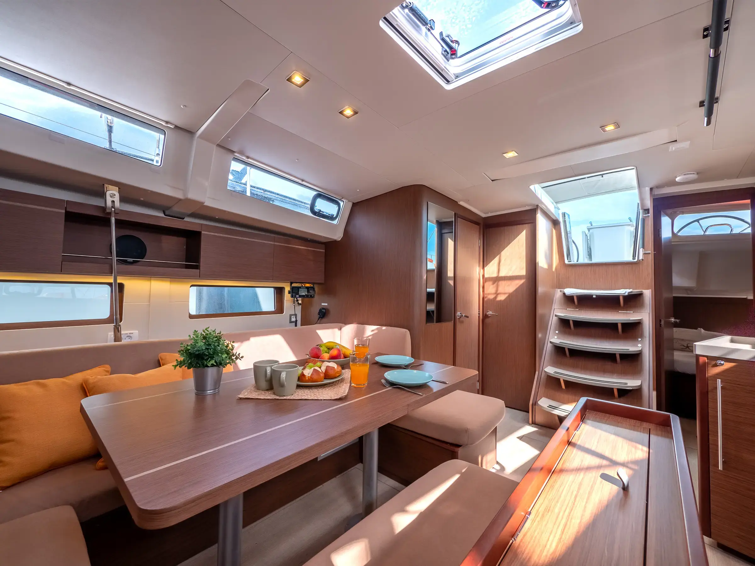 AMORINO thumbnail 29