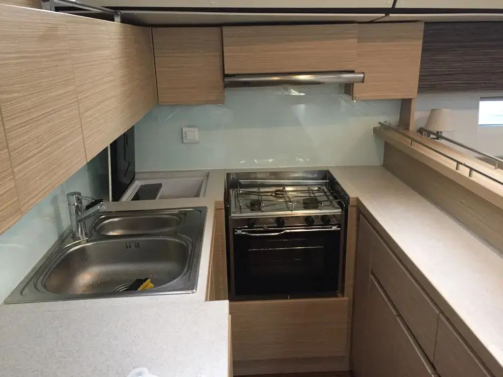 BROMBONERO thumbnail 4