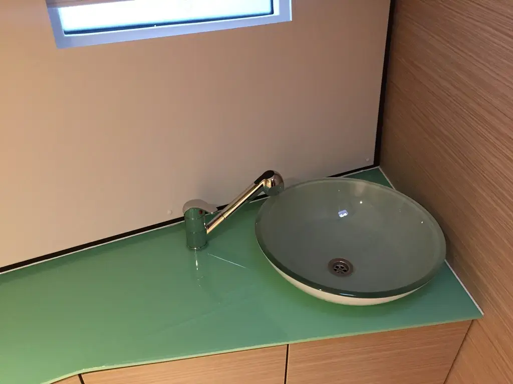 SUNSHOWER thumbnail 8