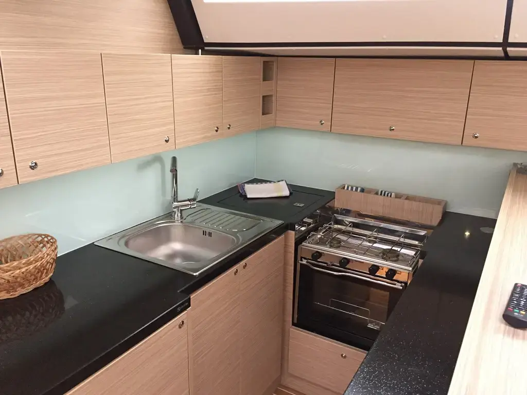 SUNSHOWER thumbnail 19