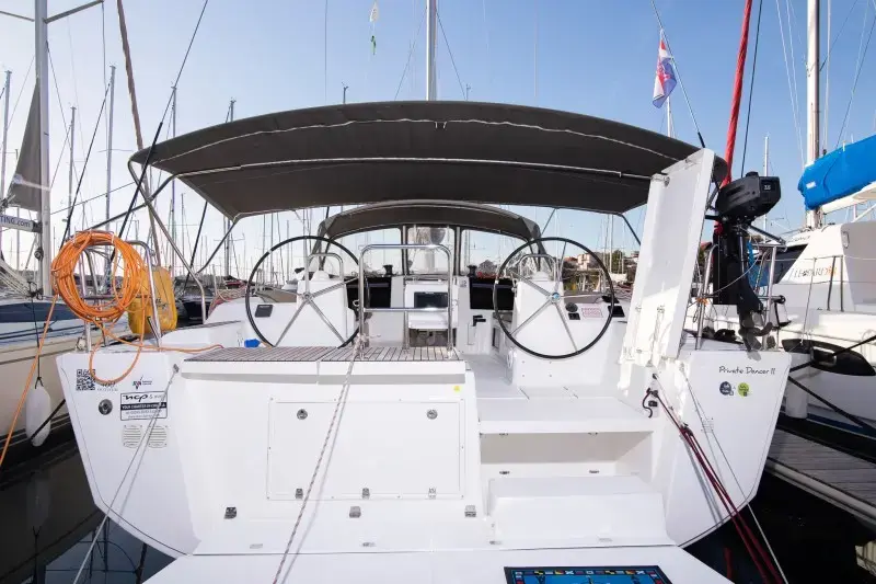 Private dancer II thumbnail 15