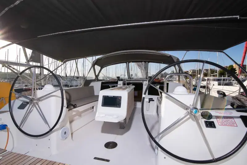 Private dancer II thumbnail 16