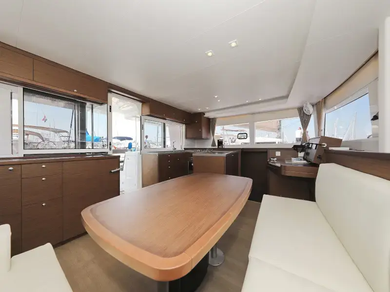 HOT STUFF thumbnail 3