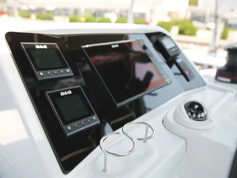 HOT STUFF thumbnail 26