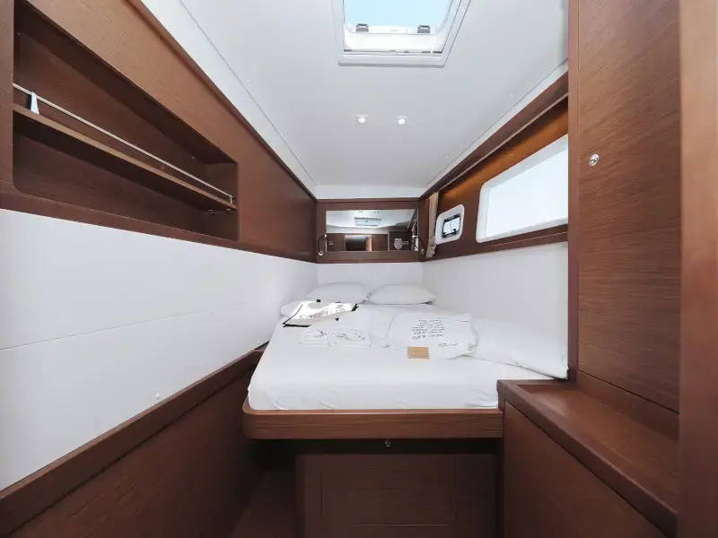 HOT STUFF thumbnail 42