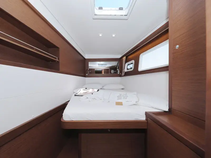 HOT STUFF thumbnail 65