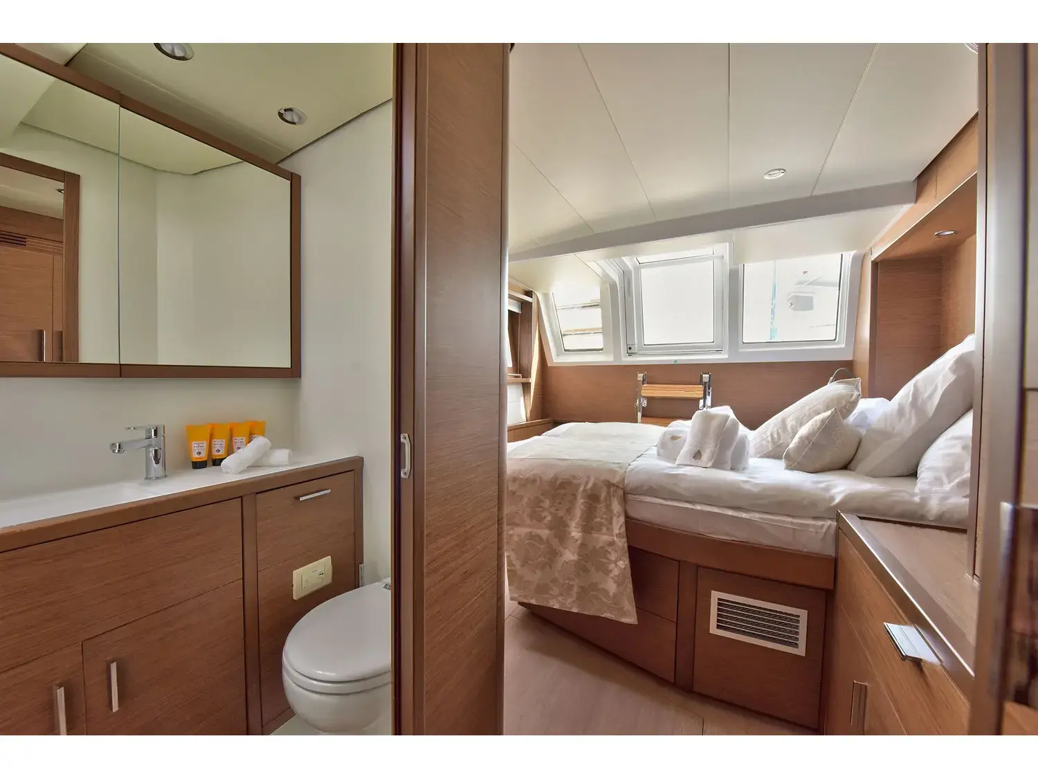 ADRIATIC TIGER thumbnail 3