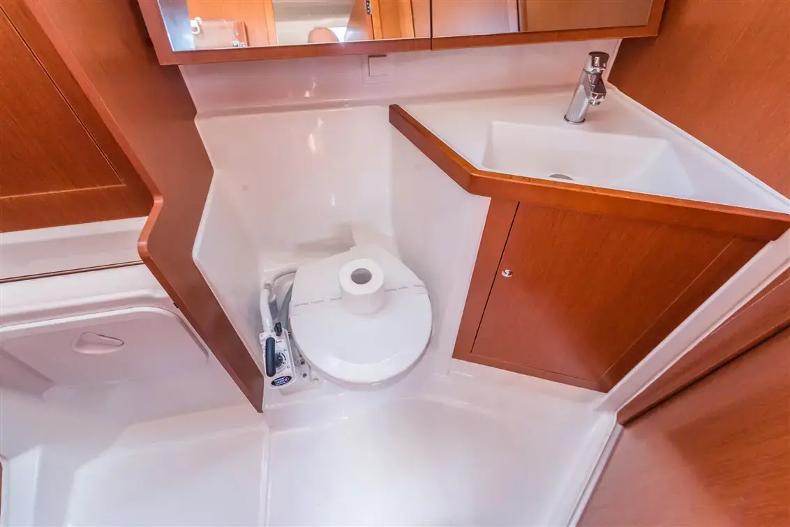 SPARKLING thumbnail 6