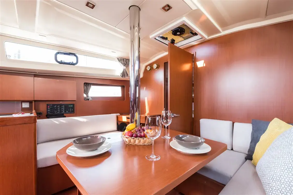 SPARKLING thumbnail 13