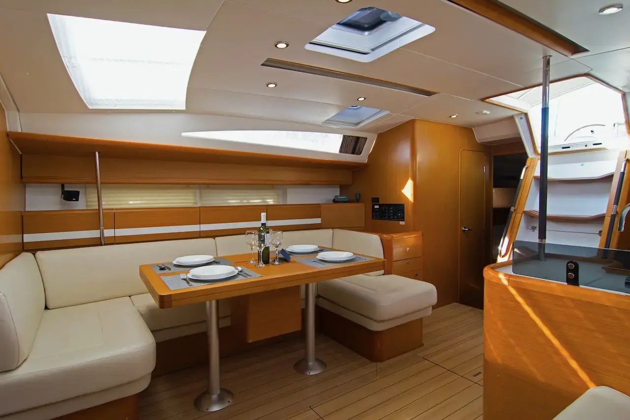 Omega Kiss  thumbnail 7