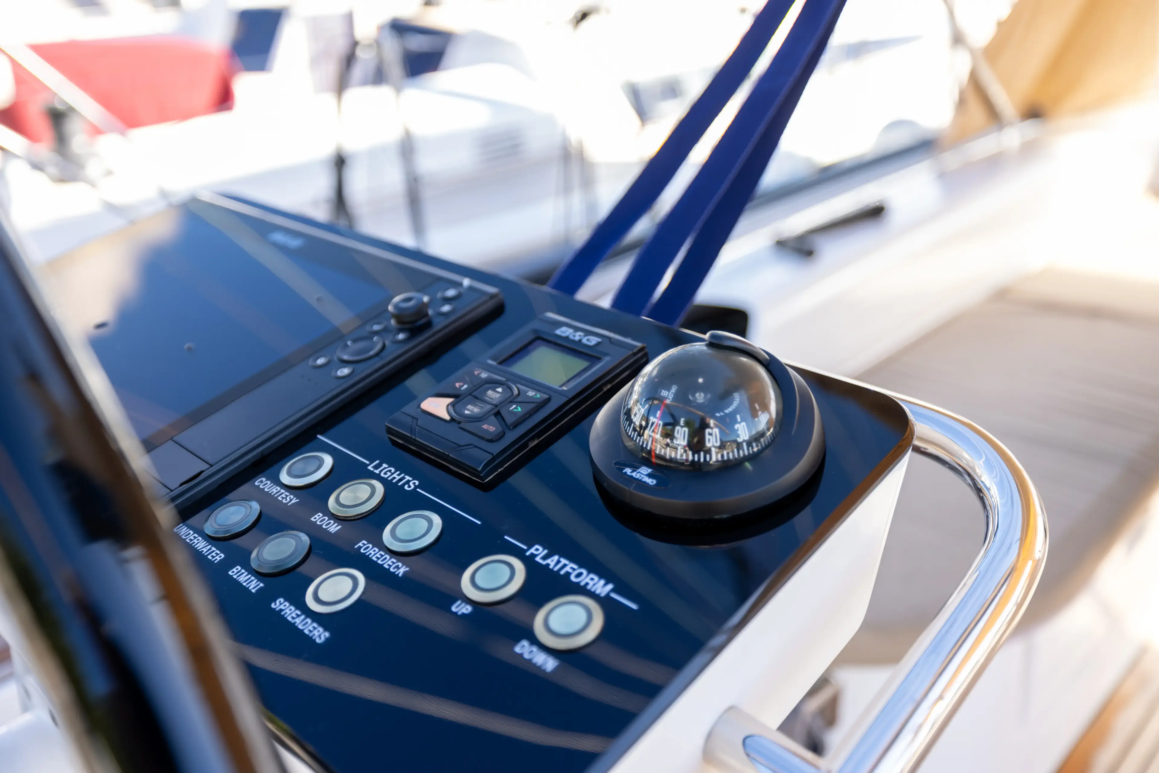 Silhuette thumbnail 8