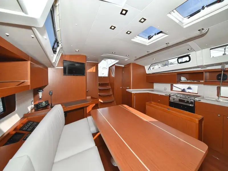 Antonela M  thumbnail 35