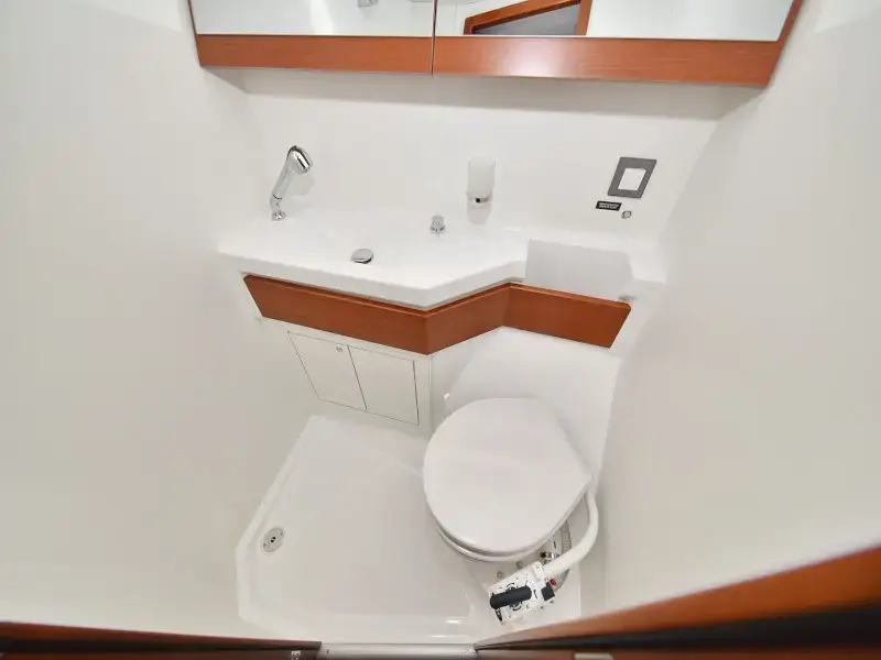 Antonela M  thumbnail 80