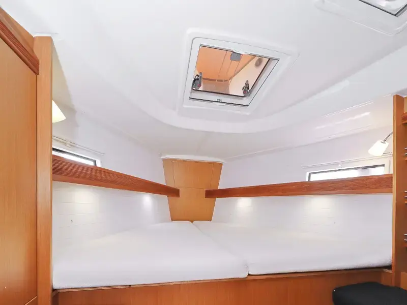 Petra M thumbnail 64