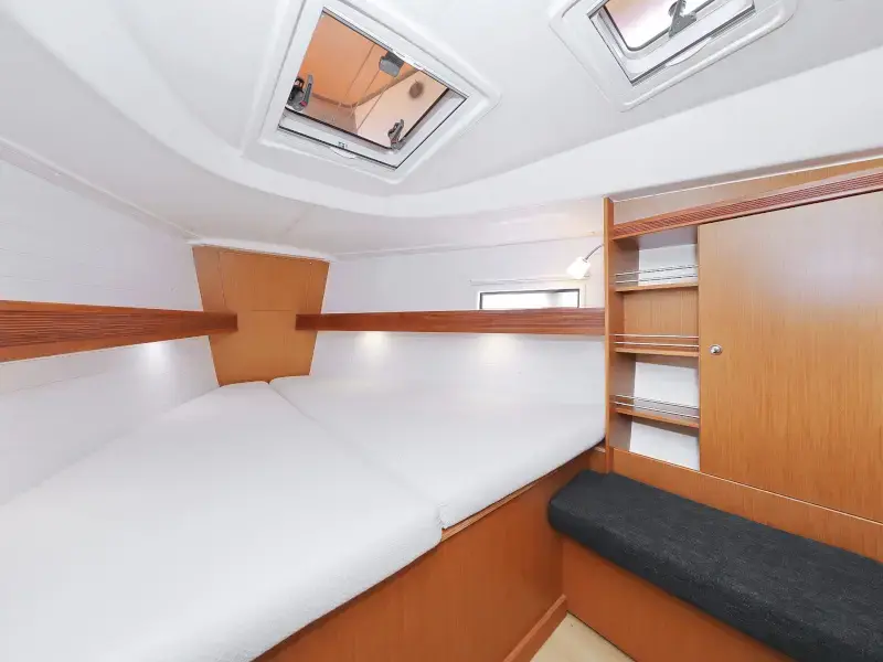 Petra M thumbnail 66