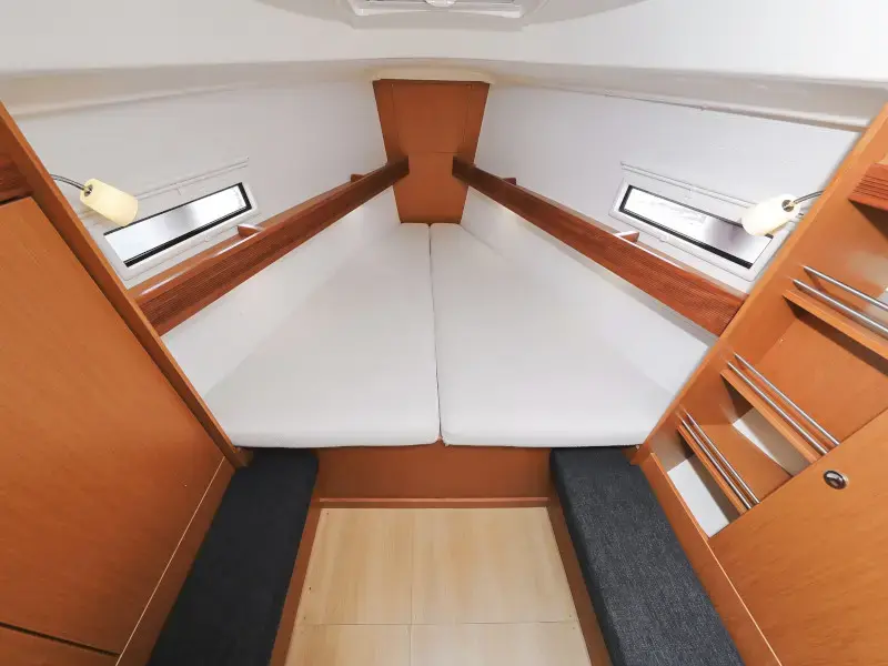 Petra M thumbnail 72