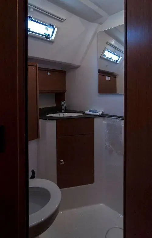 ADRIA MYRIAM thumbnail 6