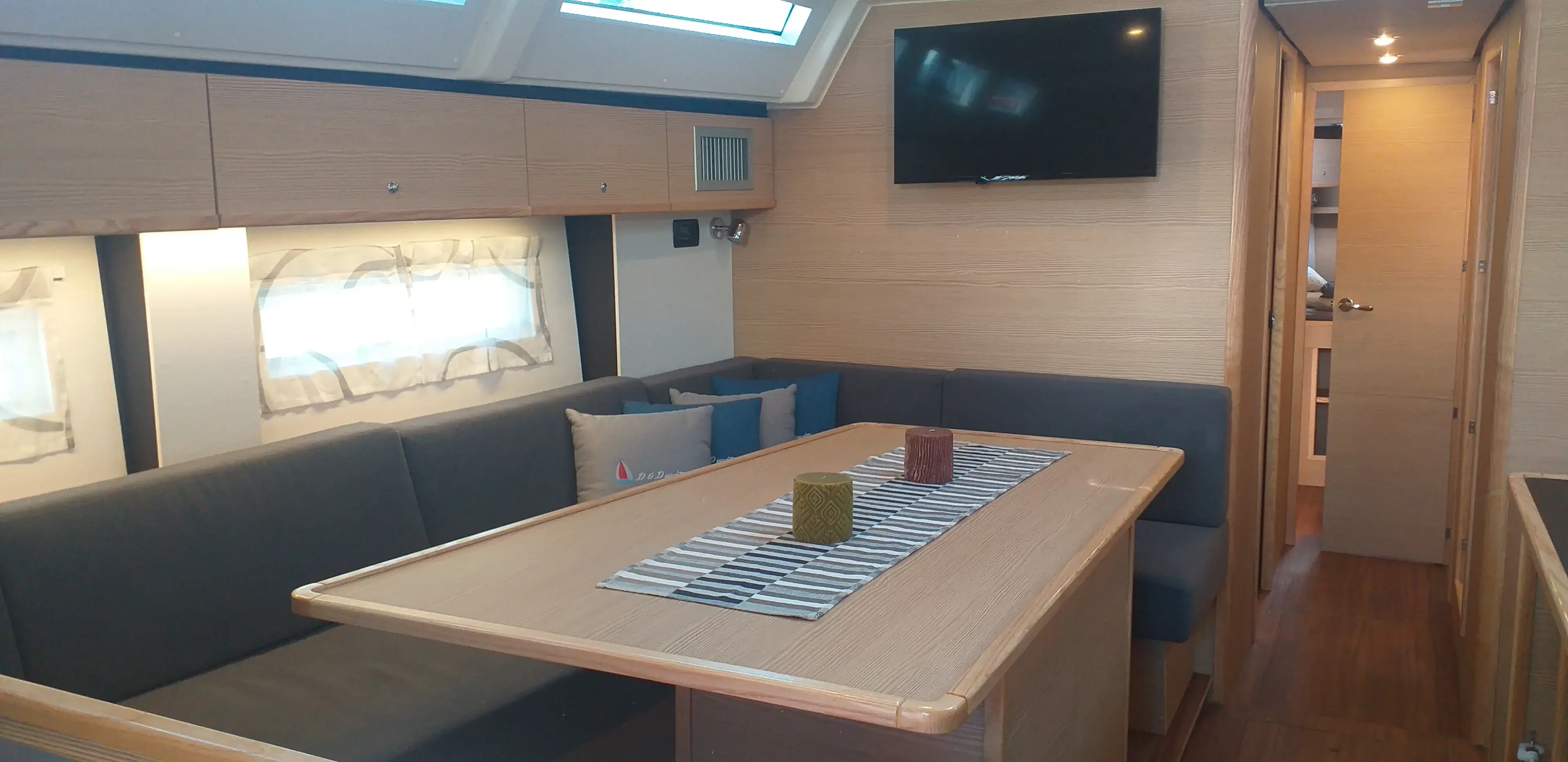 PRESTIGE I thumbnail 9