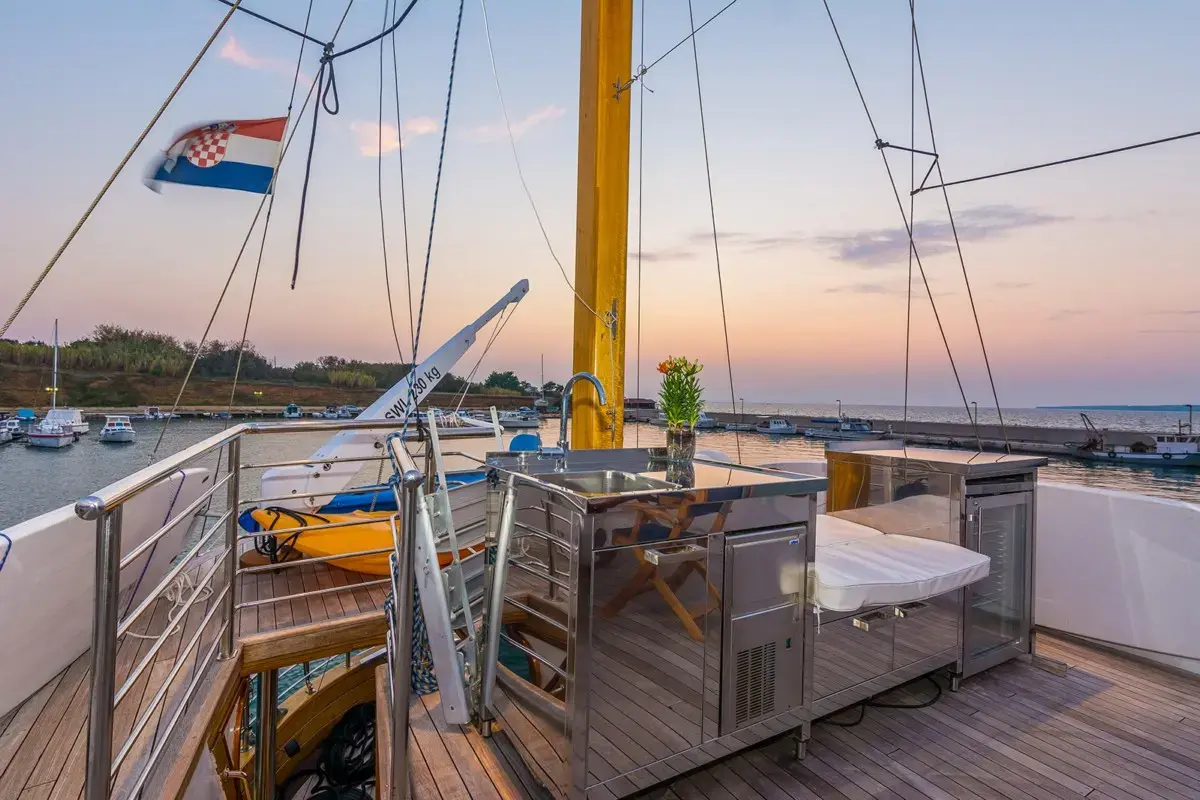 ADRIATIC BREEZE thumbnail 14