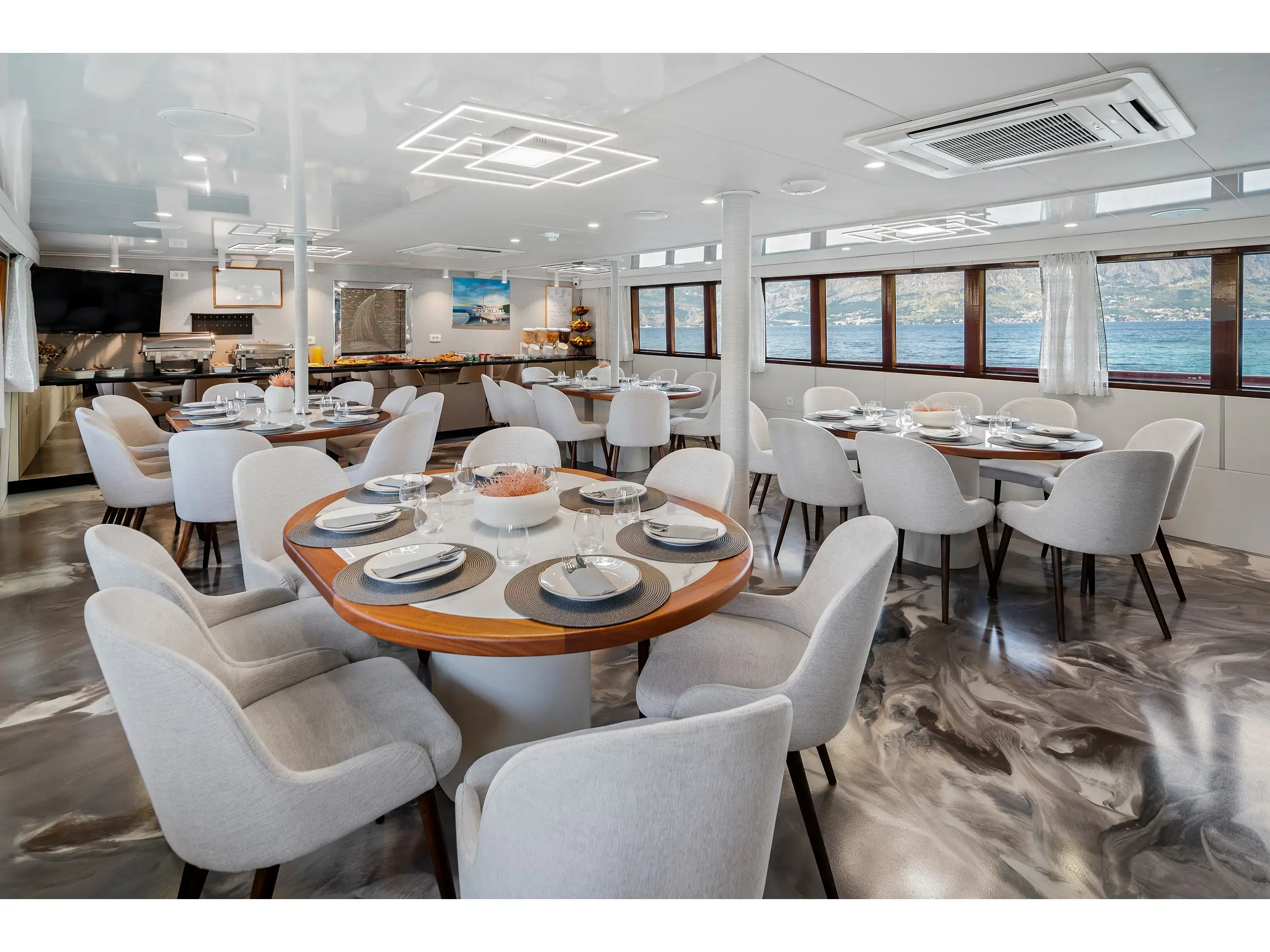 MS Carpe Diem thumbnail 3