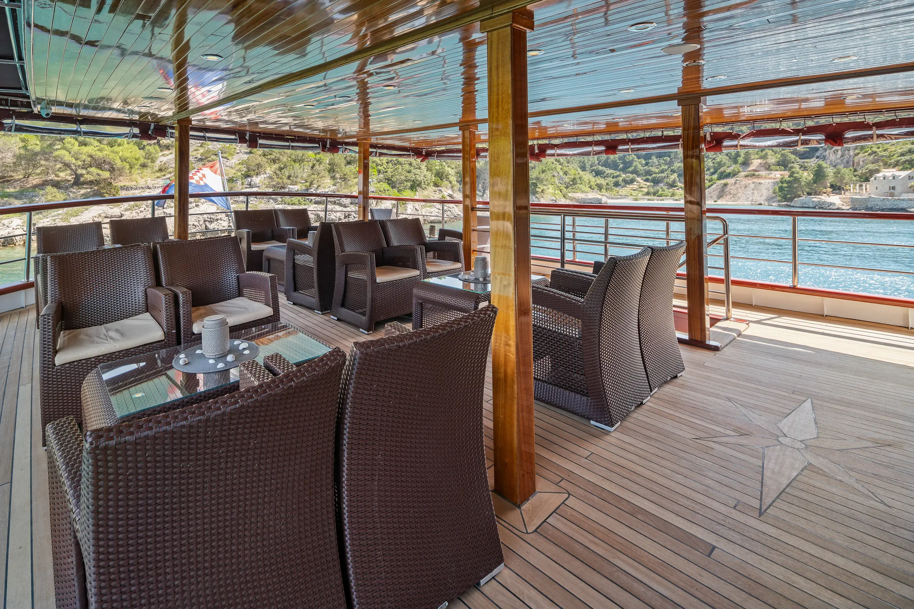 MS Carpe Diem thumbnail 19