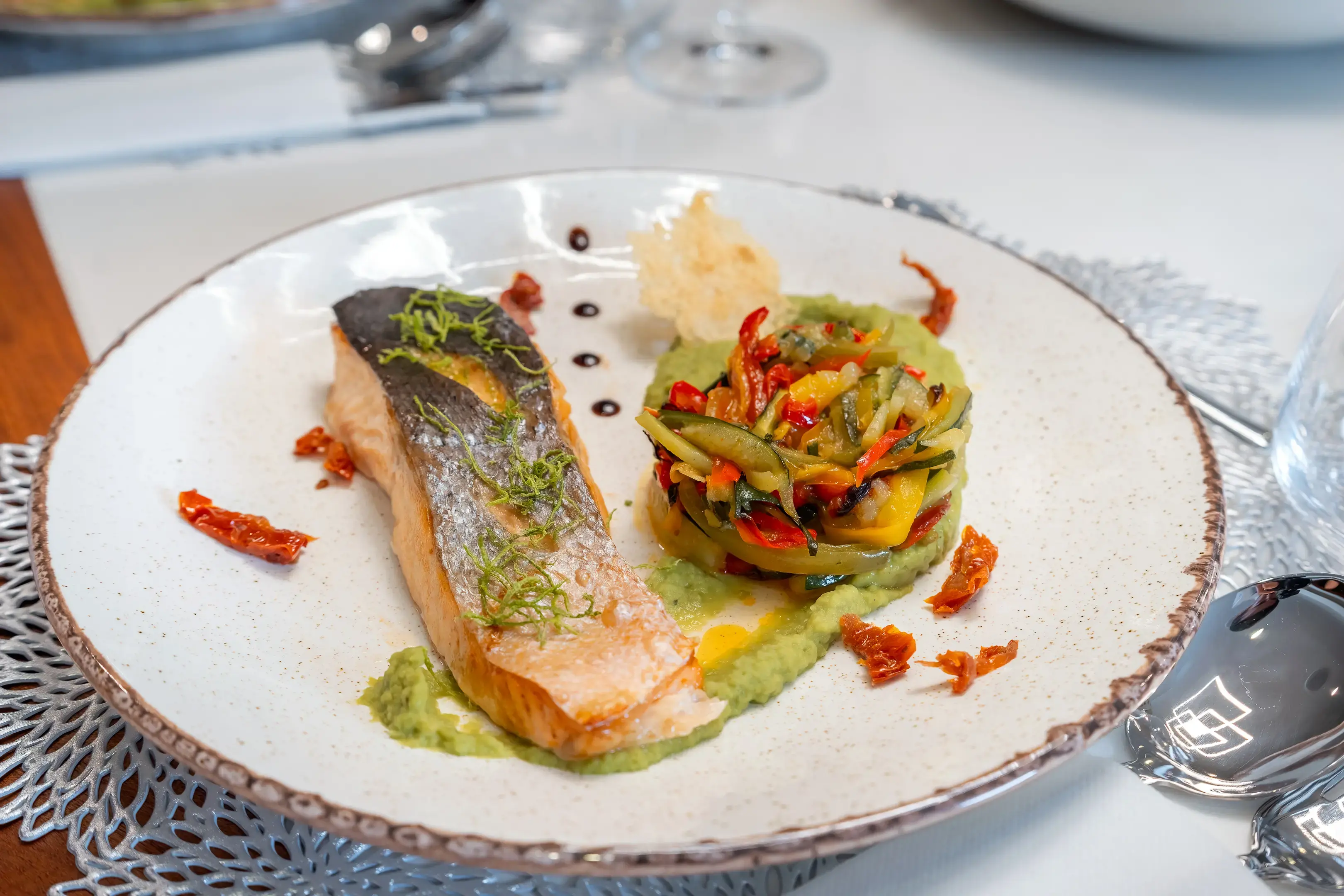 MS Carpe Diem thumbnail 26