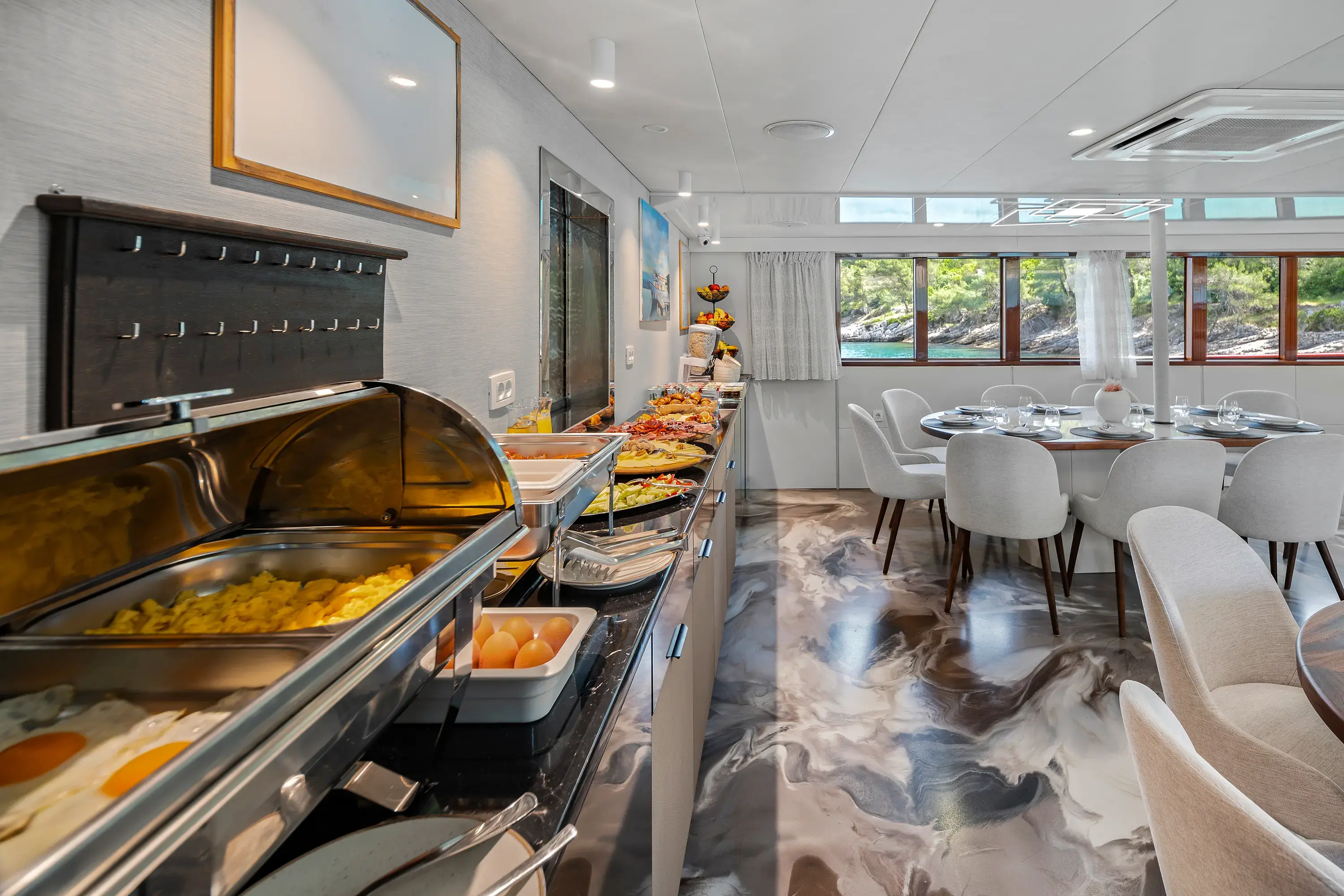 MS Carpe Diem thumbnail 32