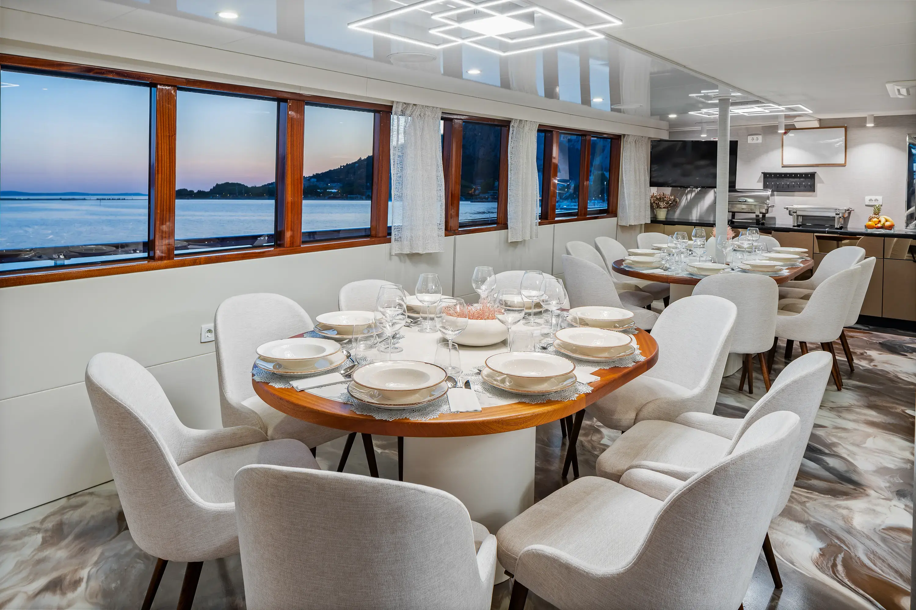 MS Carpe Diem thumbnail 35