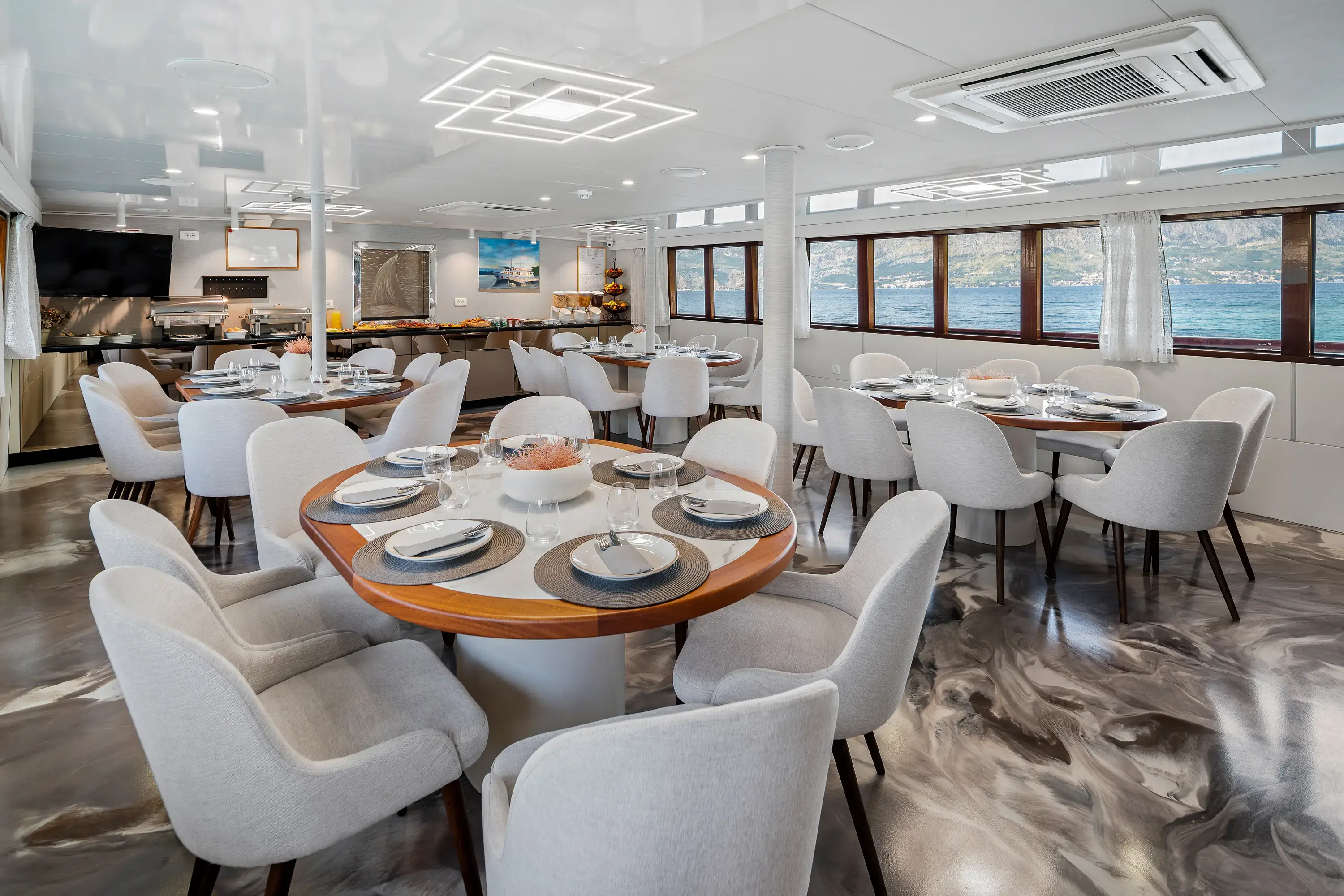 MS Carpe Diem thumbnail 36