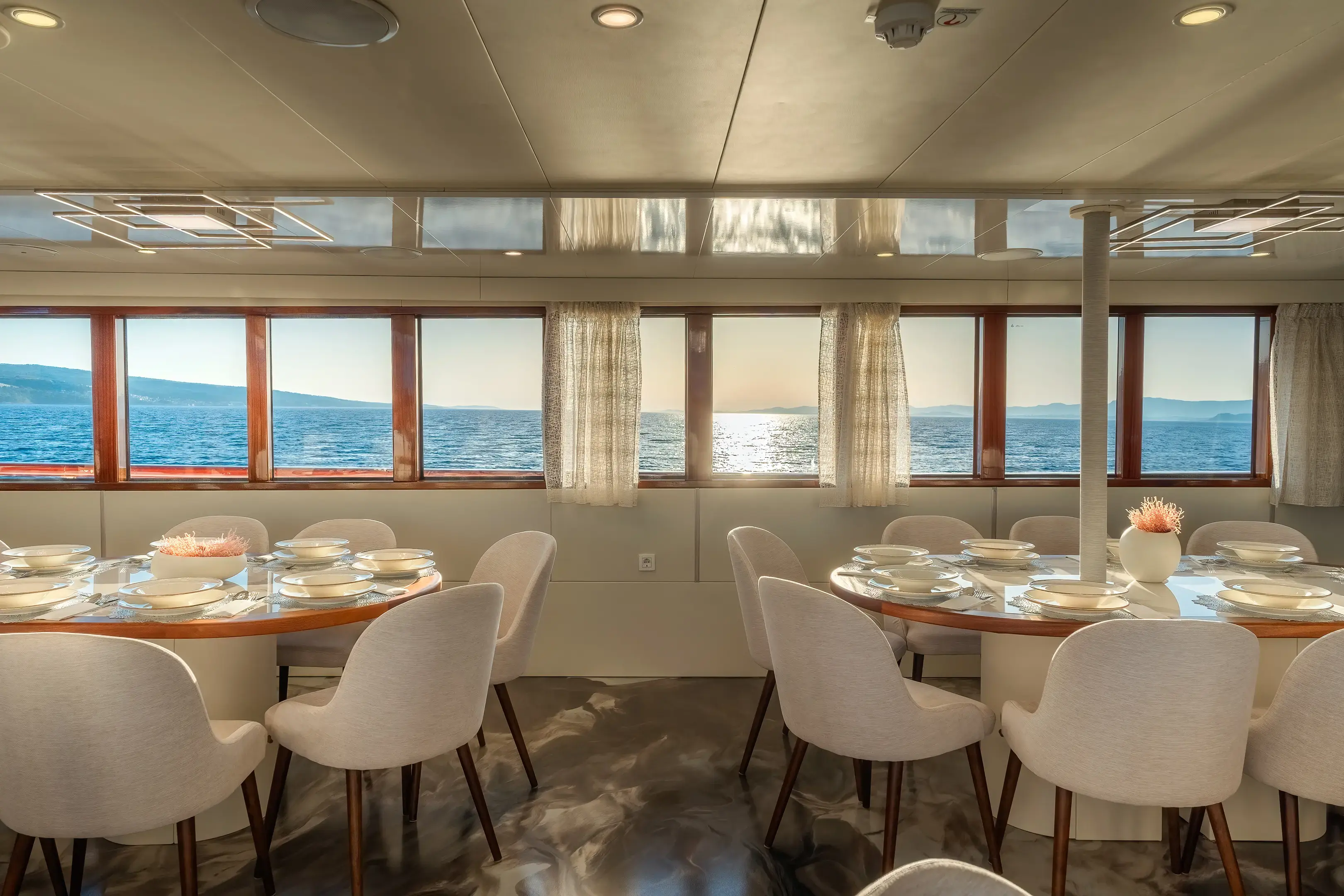 MS Carpe Diem thumbnail 39