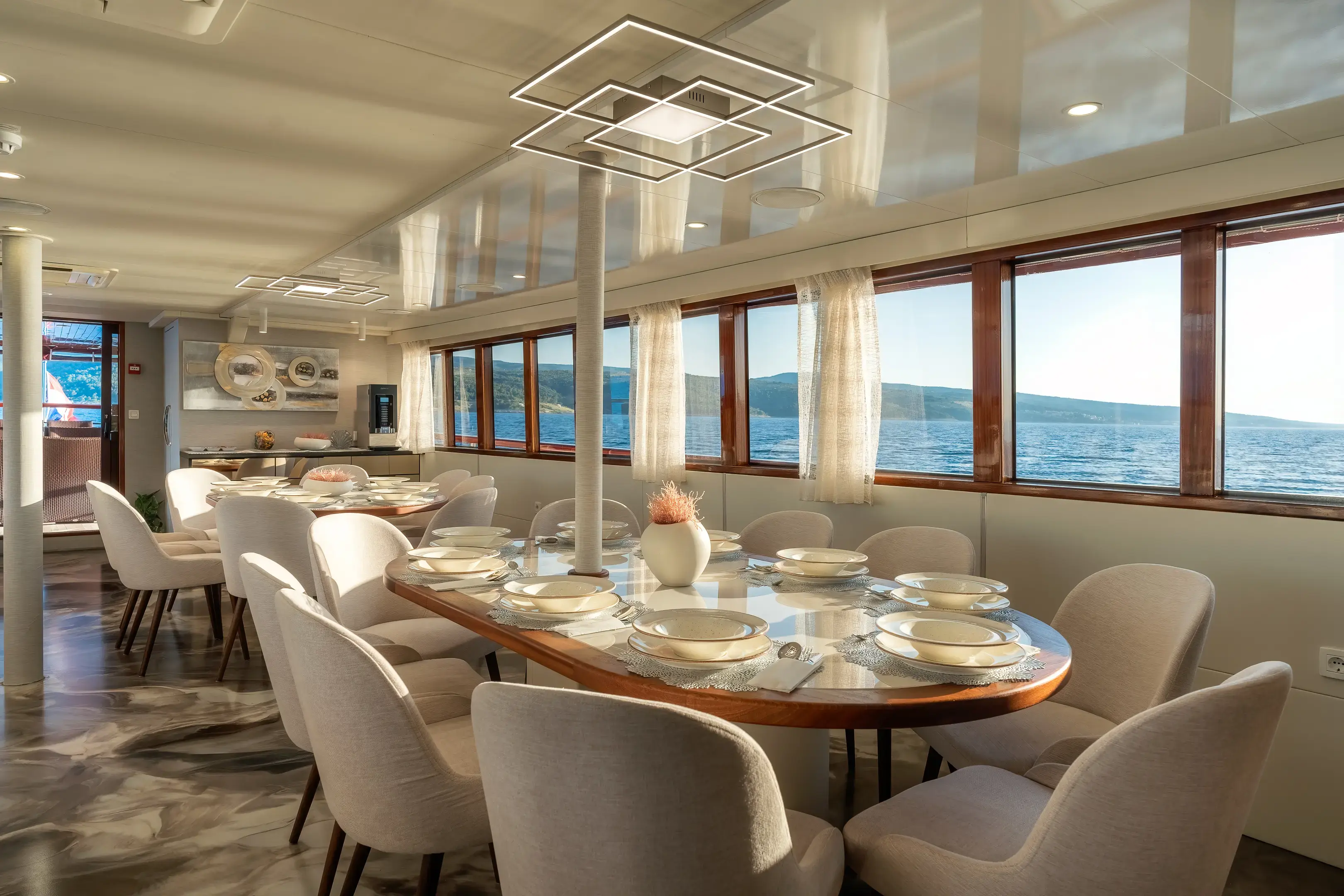 MS Carpe Diem thumbnail 40