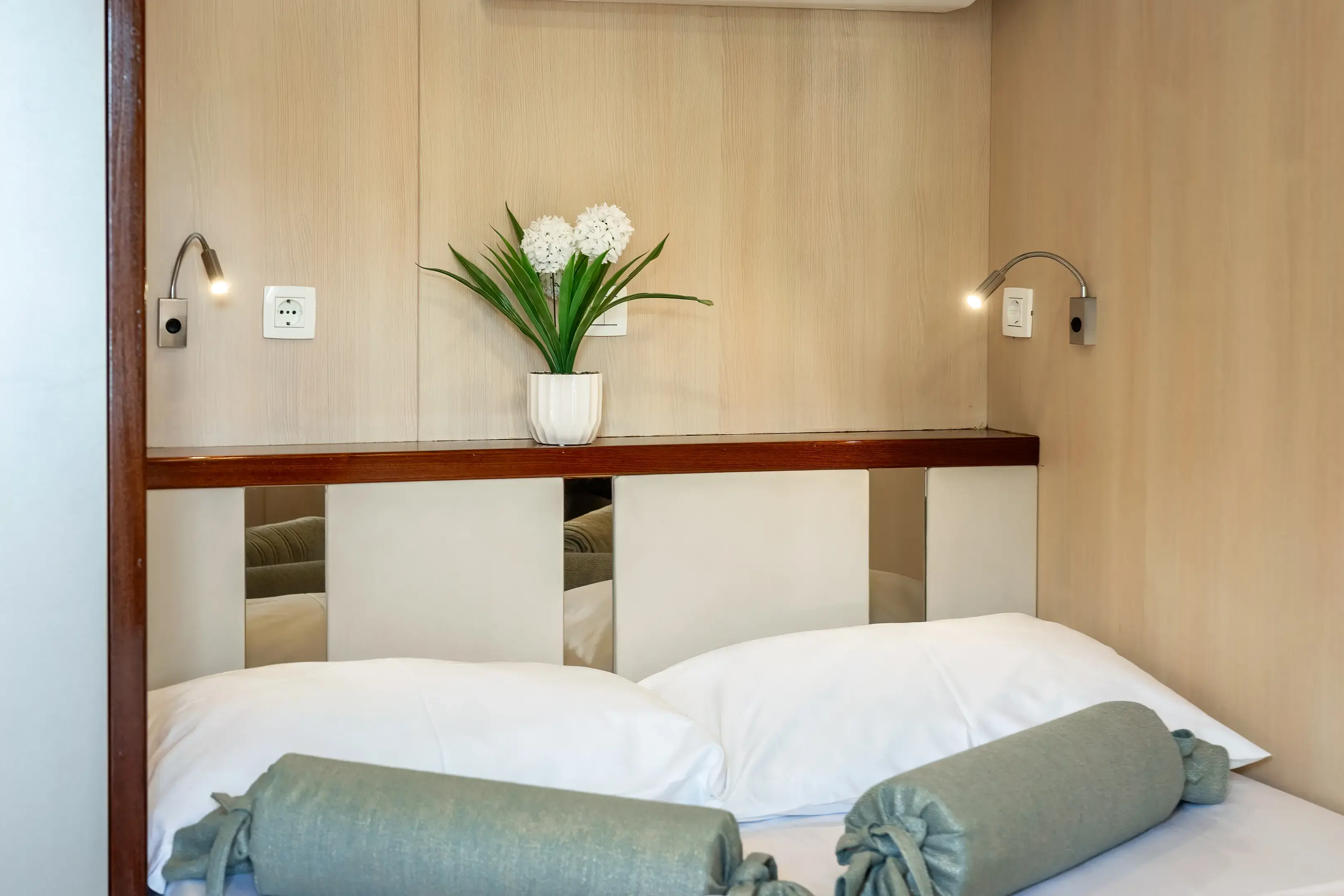 MS Carpe Diem thumbnail 55