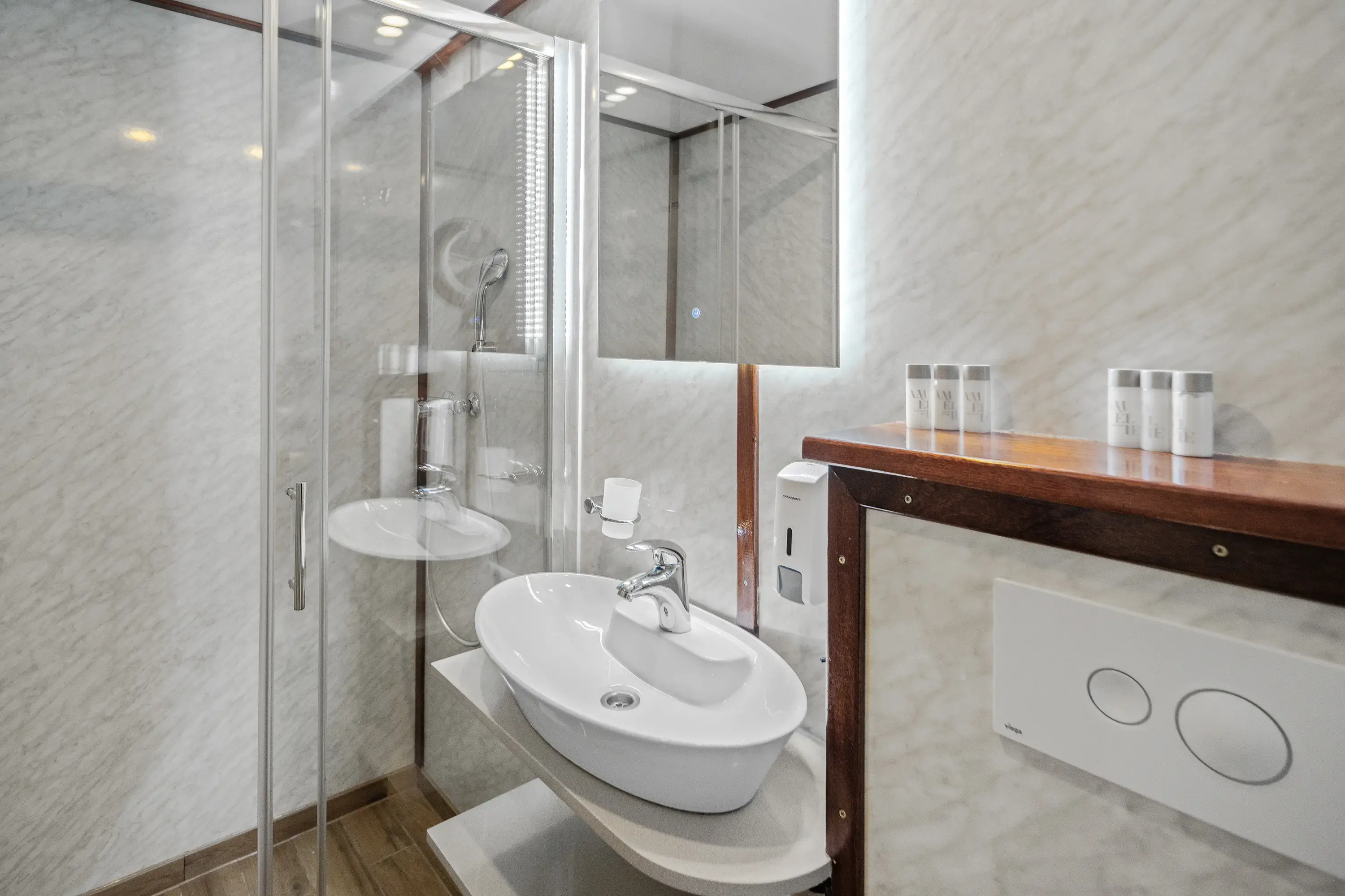 MS Carpe Diem thumbnail 62