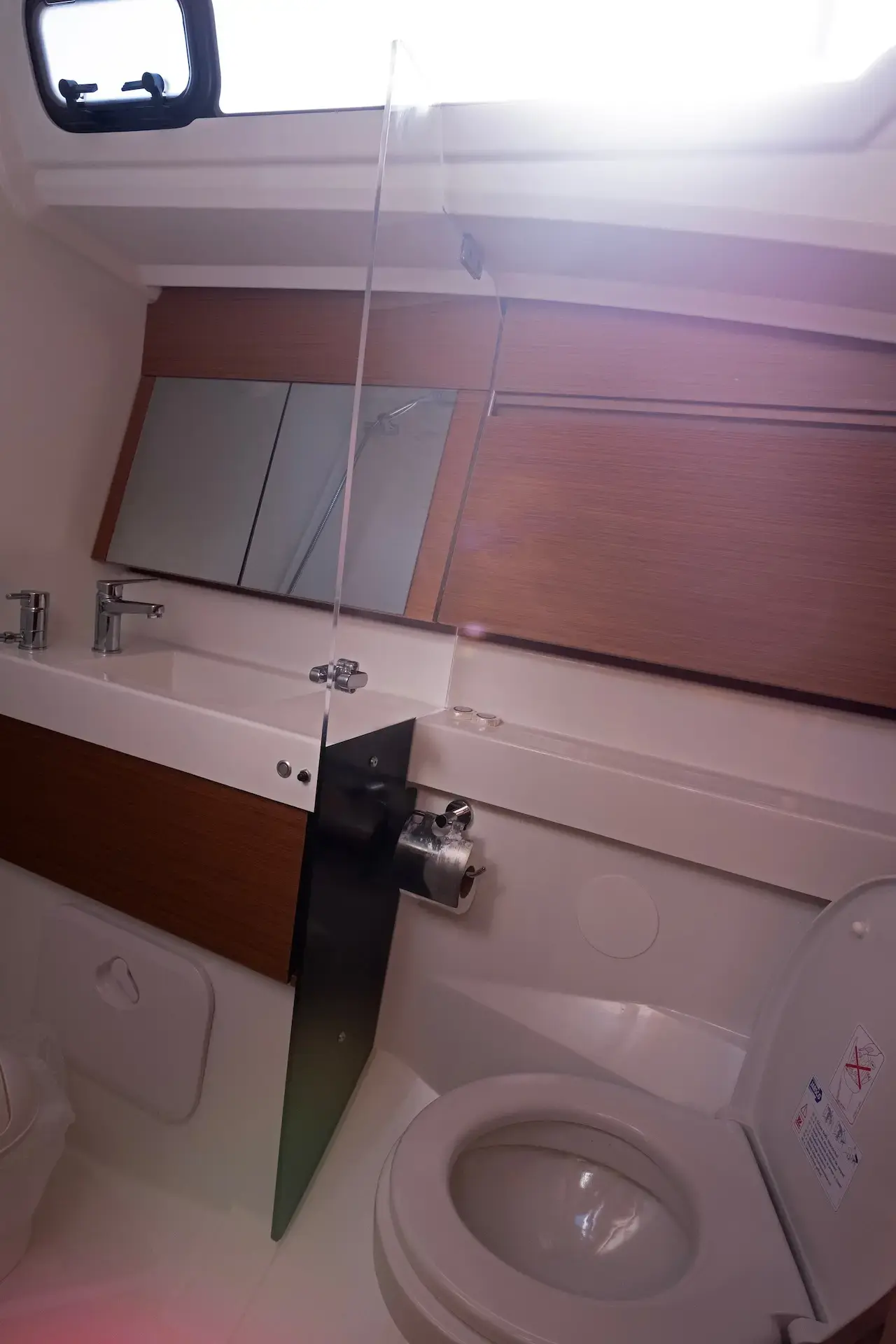 Midnight Kiss thumbnail 14