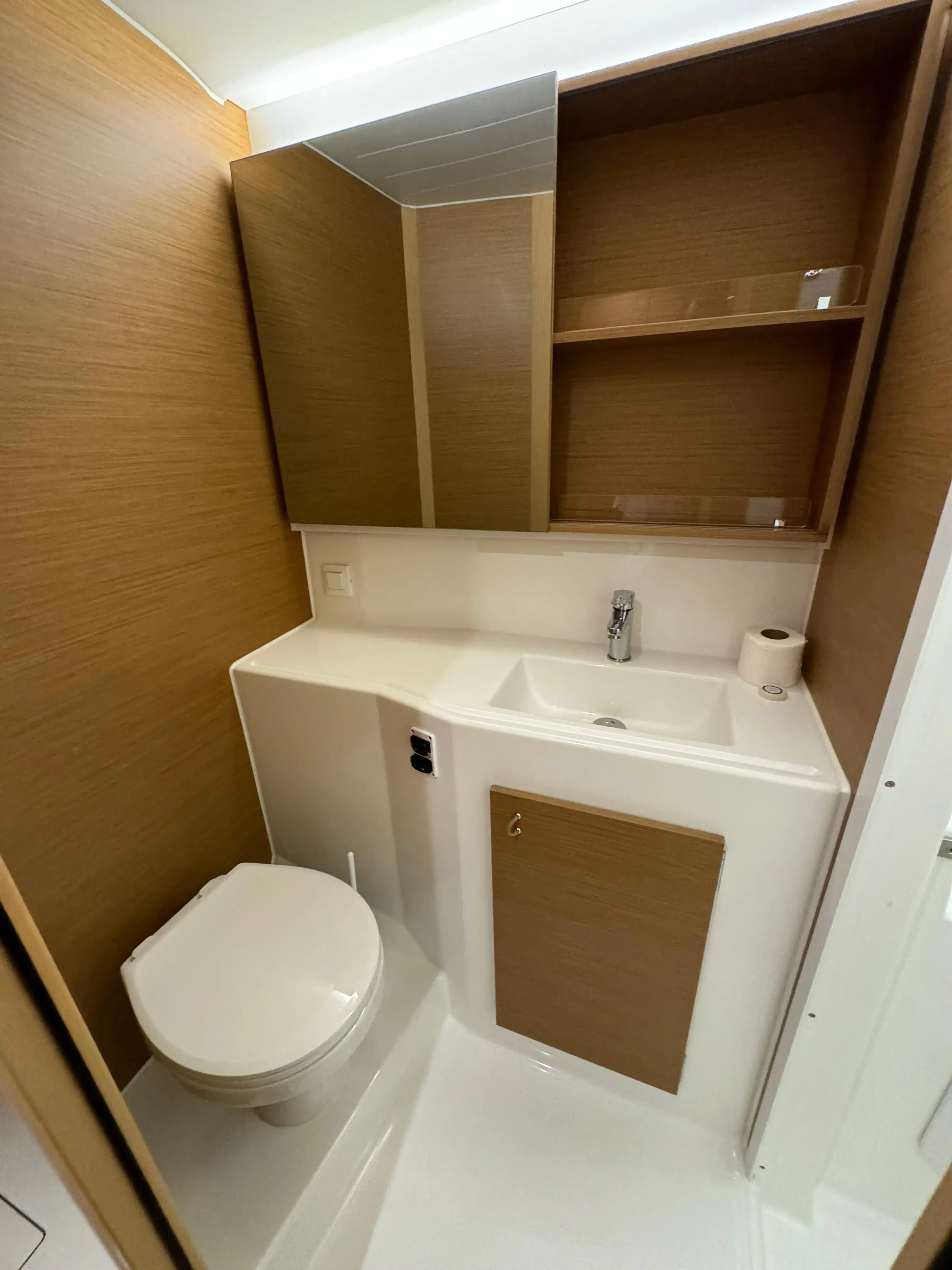 Blue Kiss thumbnail 7